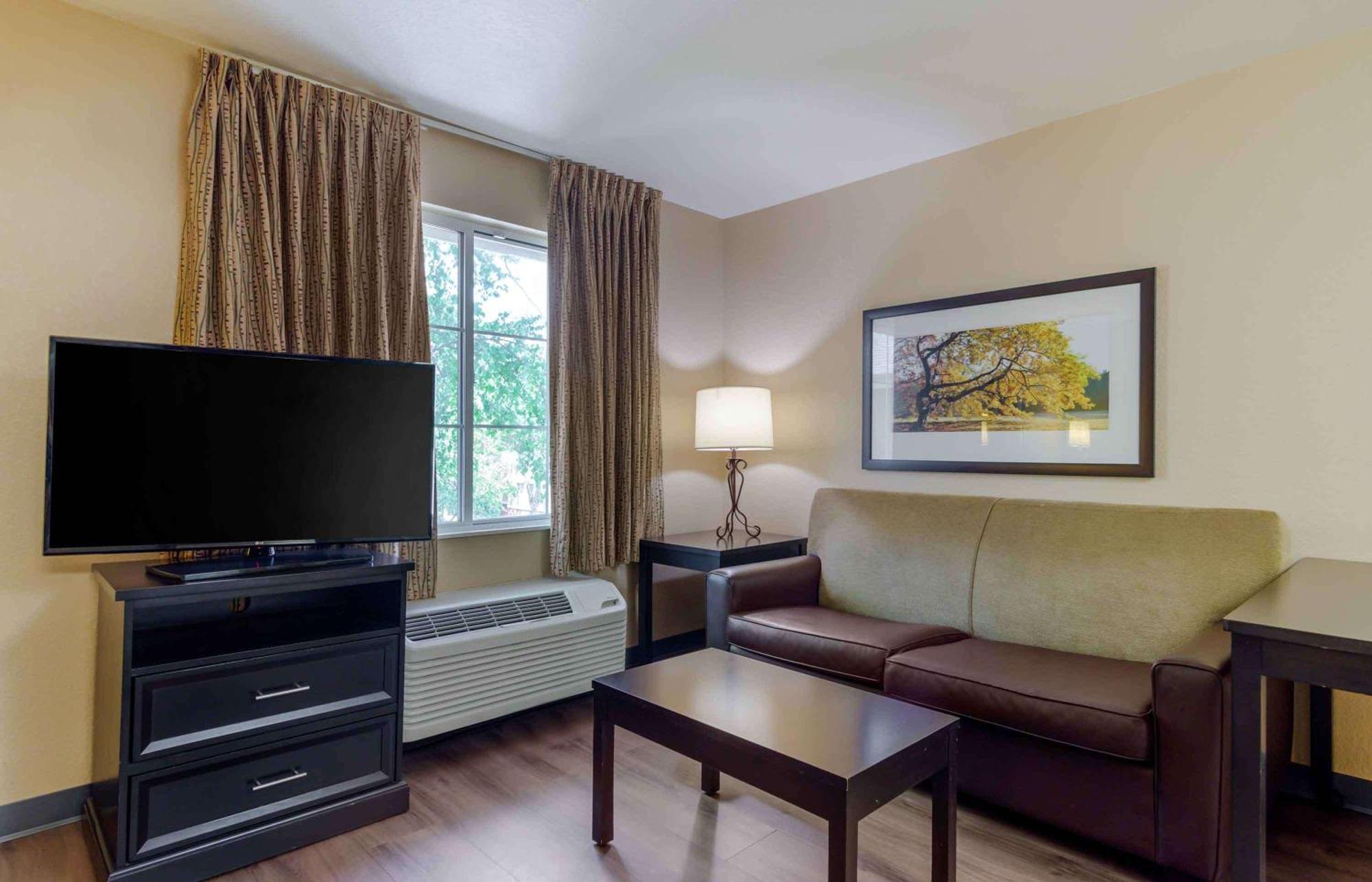 Extended Stay America Select Suites - Atlanta - Perimeter - Peachtree Dunwoody Exterior foto